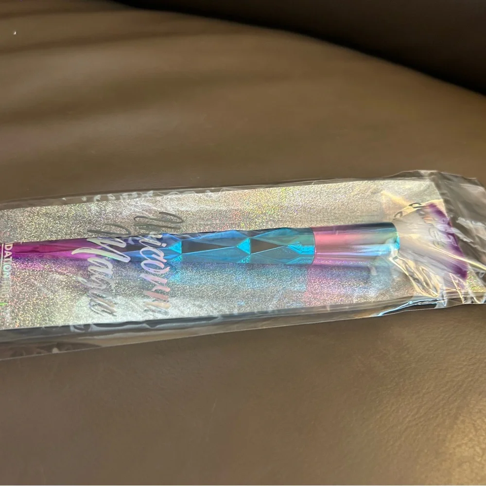 Unicorn 🦄 Magic Foundation Brush - Blue and Pink
